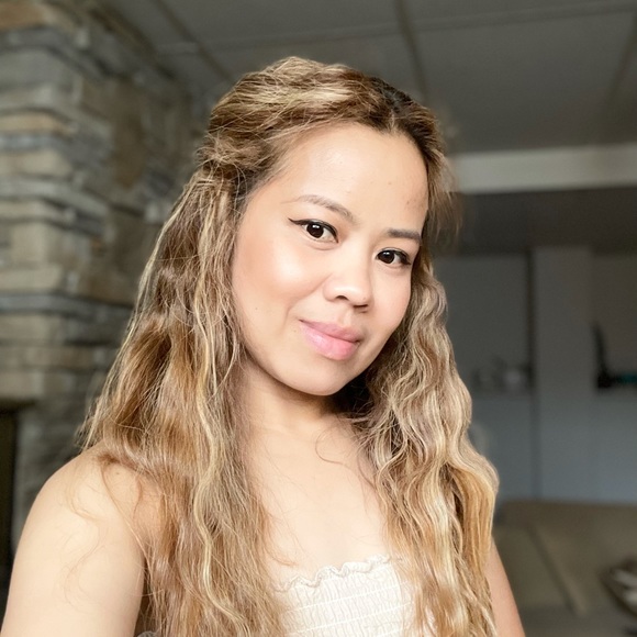 Meet your Posher, Genalyn - Picture 1 of 1